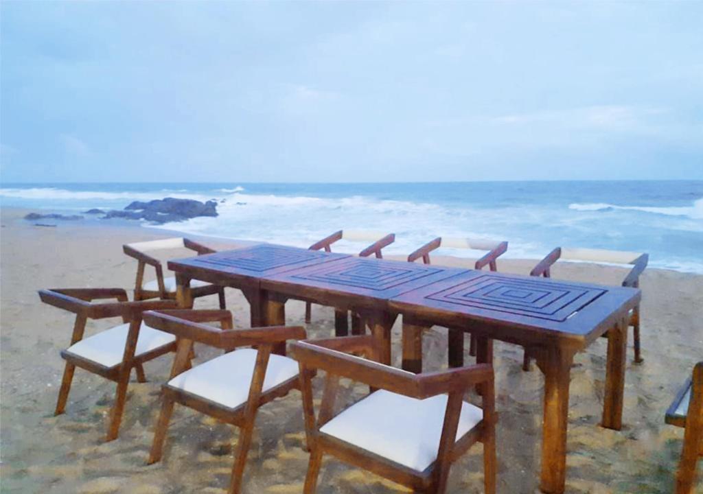 Sri Lanka Beach House Hotel Rathgama Luaran gambar